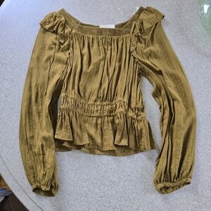 NWOT universal thread top